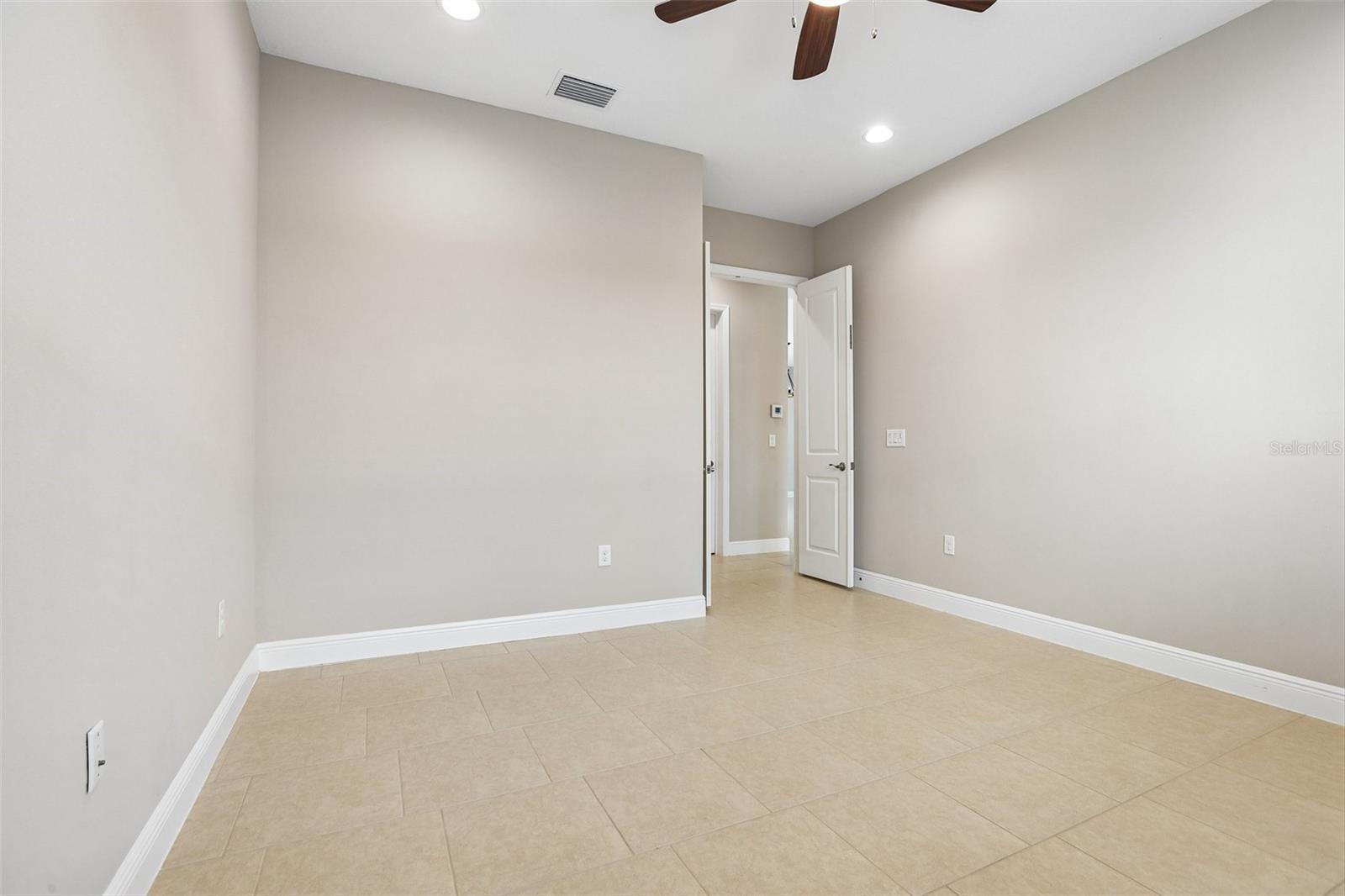 2495 OAKWOOD PRESERVE DR — photo 20