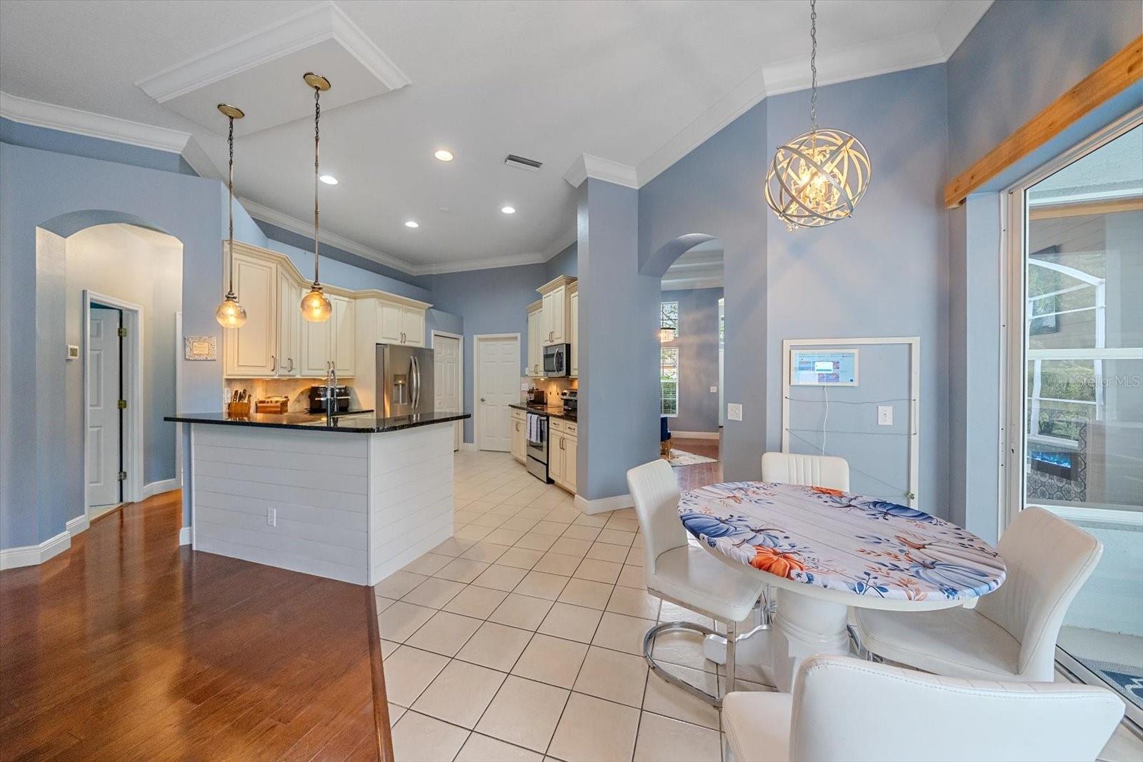 7378 DEER CROSSING CT — photo 19
