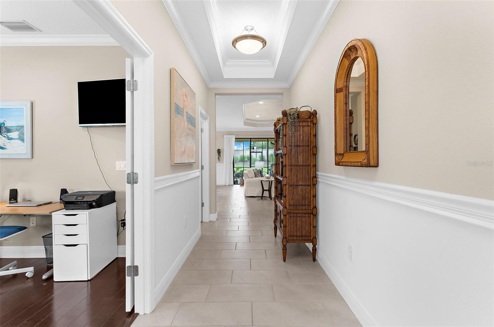 208 CAPRIANA CT — photo 5