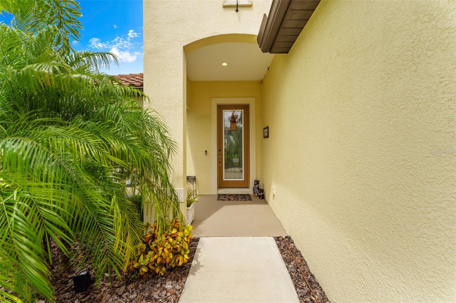 208 CAPRIANA CT — photo 3