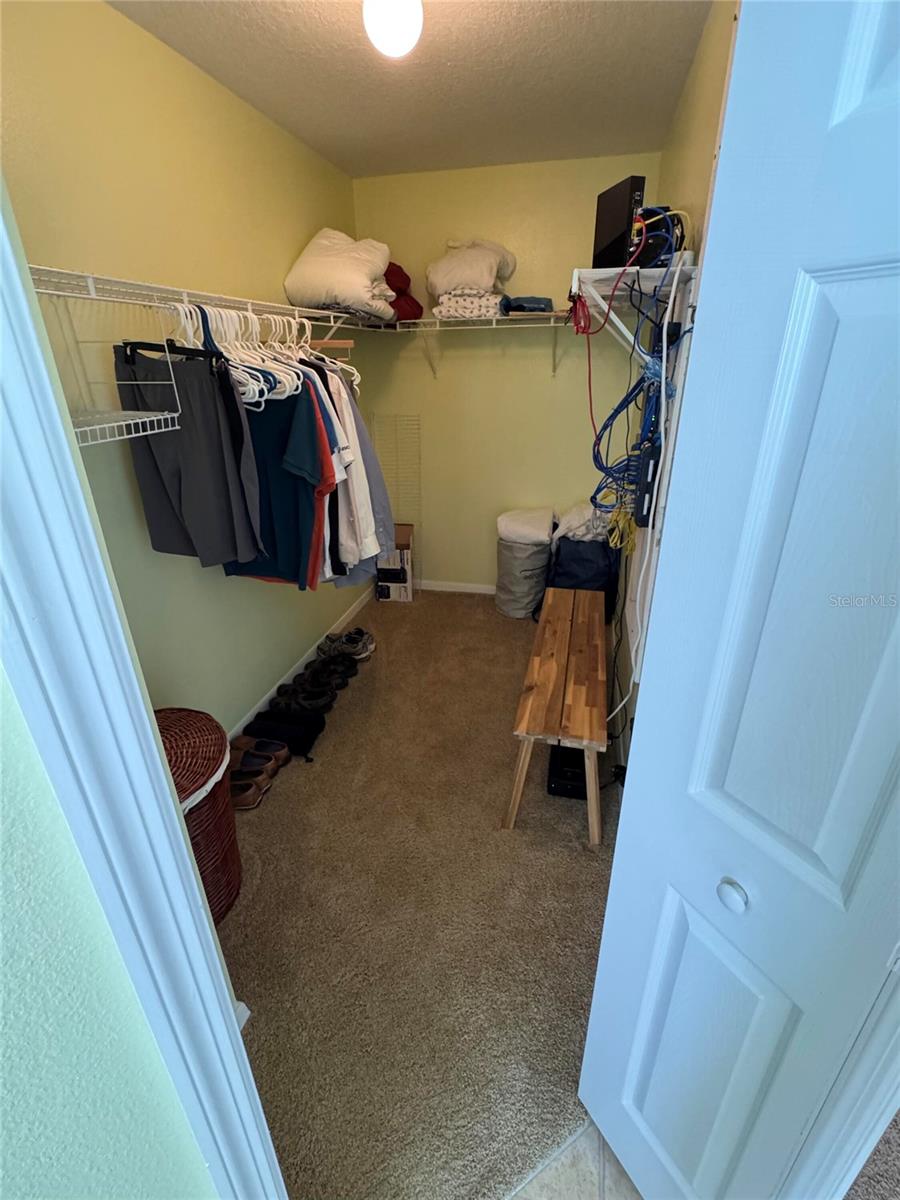 406 WINGATE CIR — photo 13