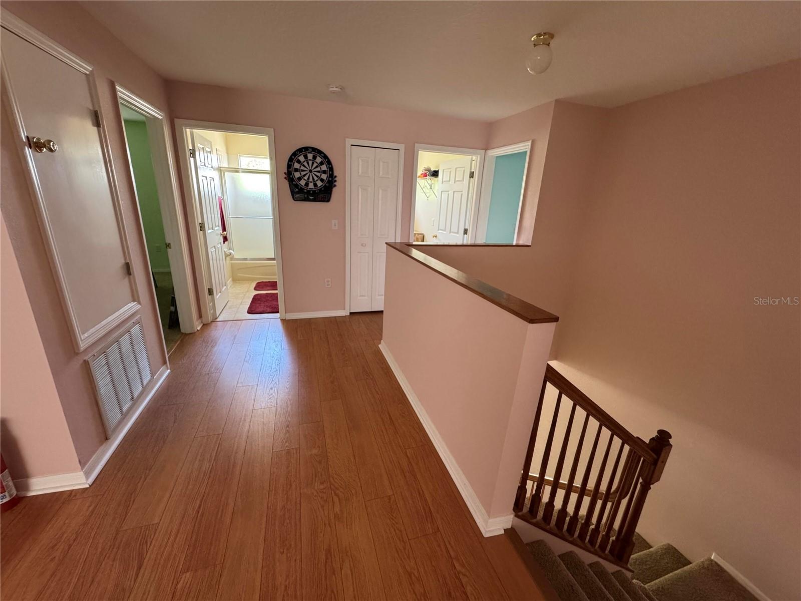 406 WINGATE CIR — photo 9