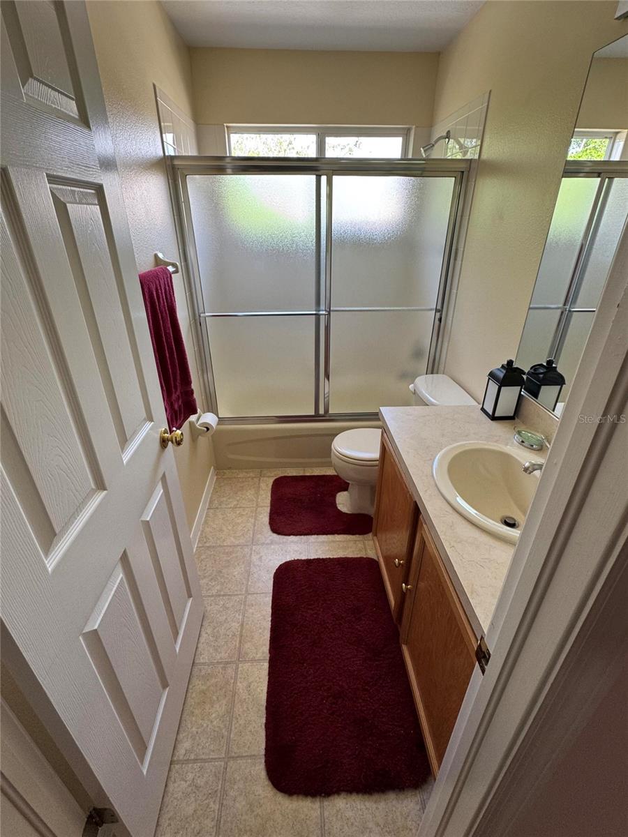 406 WINGATE CIR — photo 16