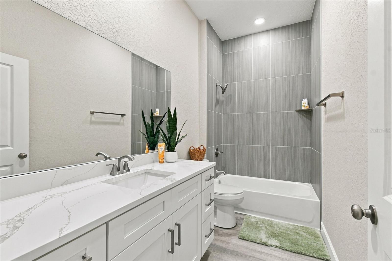 308 E DAMON ST — photo 52
