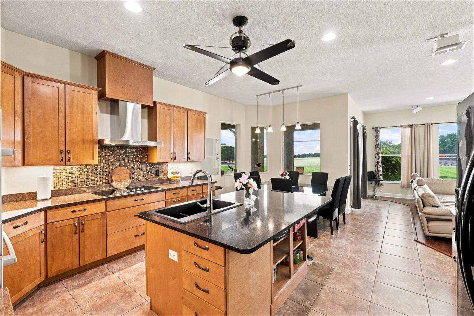 3410 PUNKIN PATCH LN — photo 10