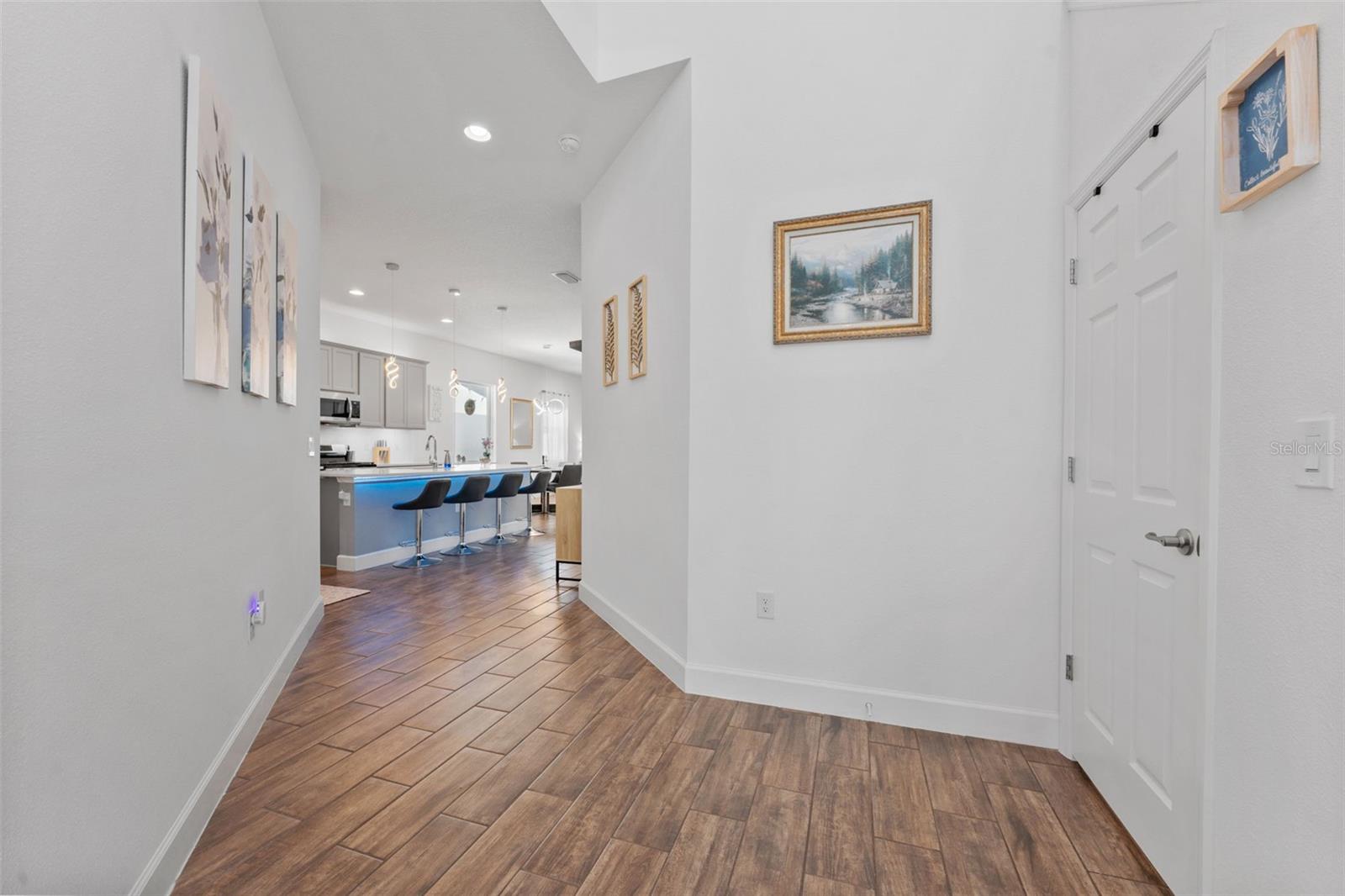 5520 SILVER SUN DR — photo 18