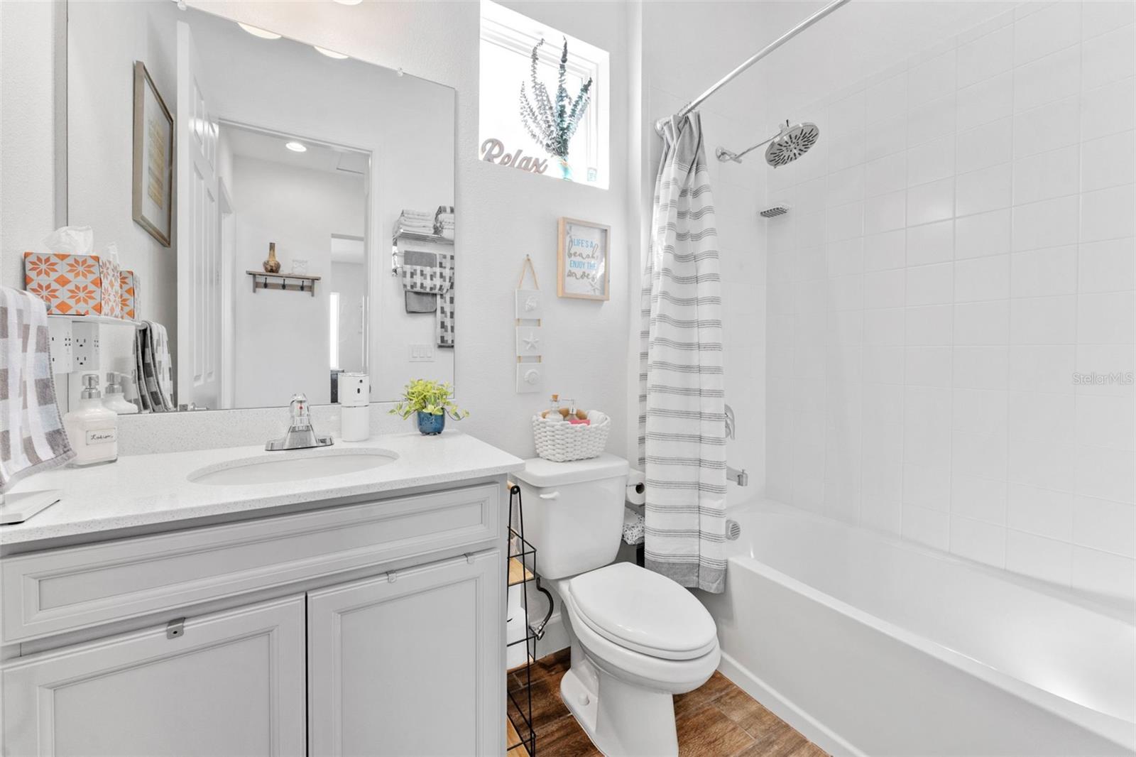 5520 SILVER SUN DR — photo 35