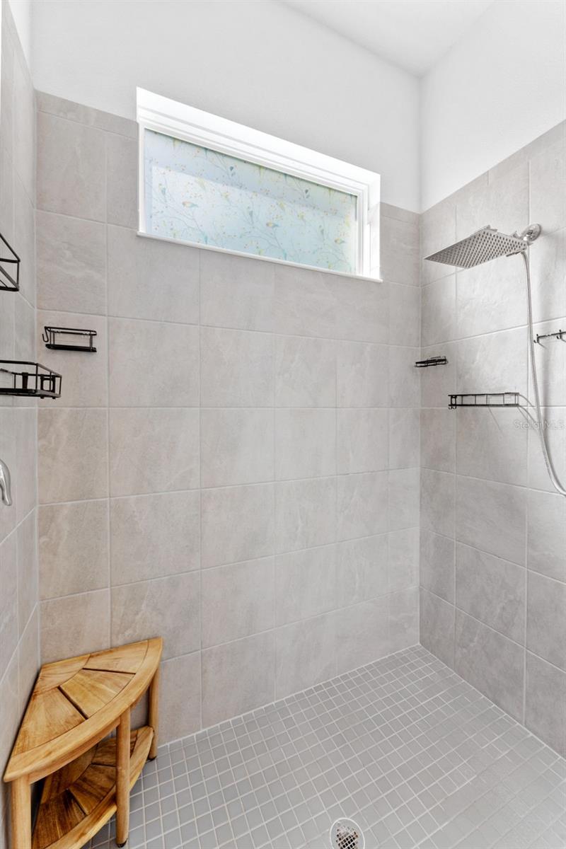 5520 SILVER SUN DR — photo 28