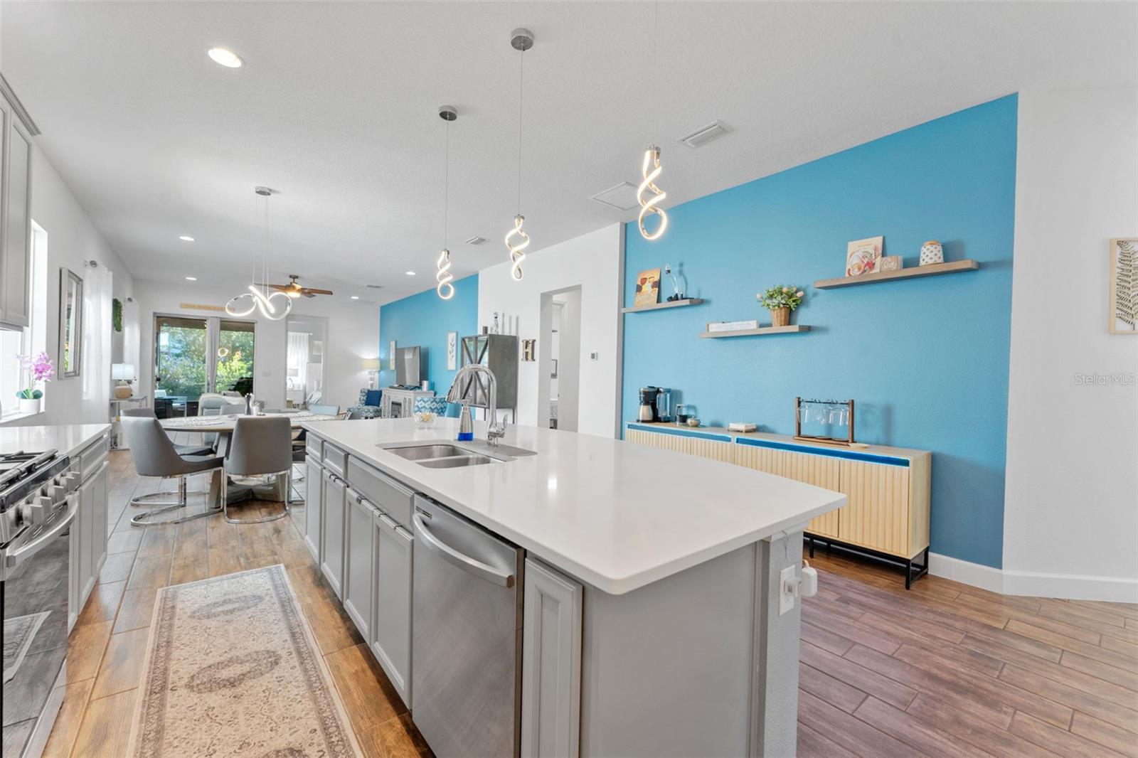 5520 SILVER SUN DR — photo 21