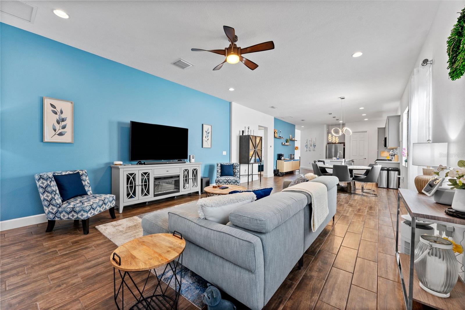 5520 SILVER SUN DR — photo 23