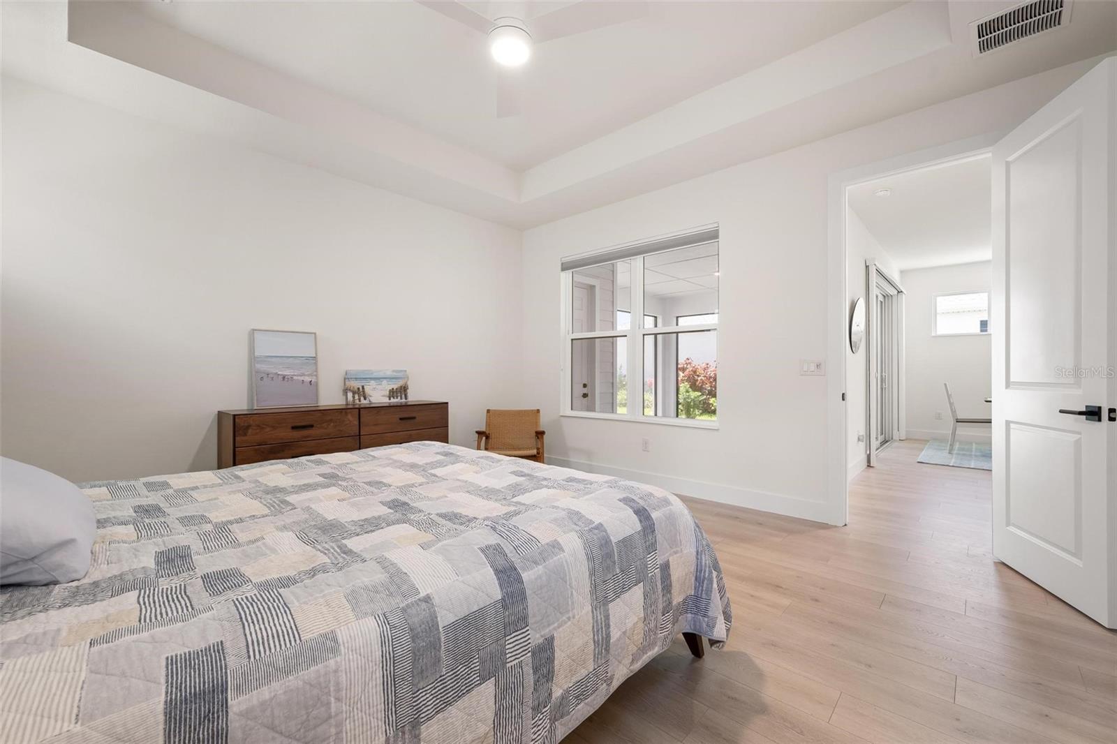 7646 SEAFLOWER PKWY — photo 17