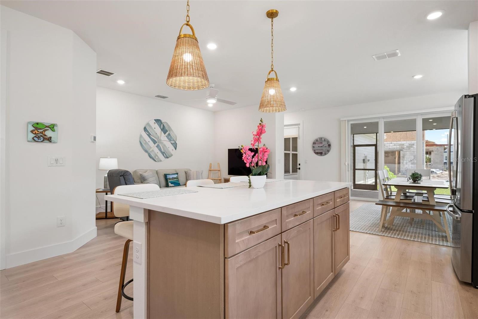 7646 SEAFLOWER PKWY — photo 11