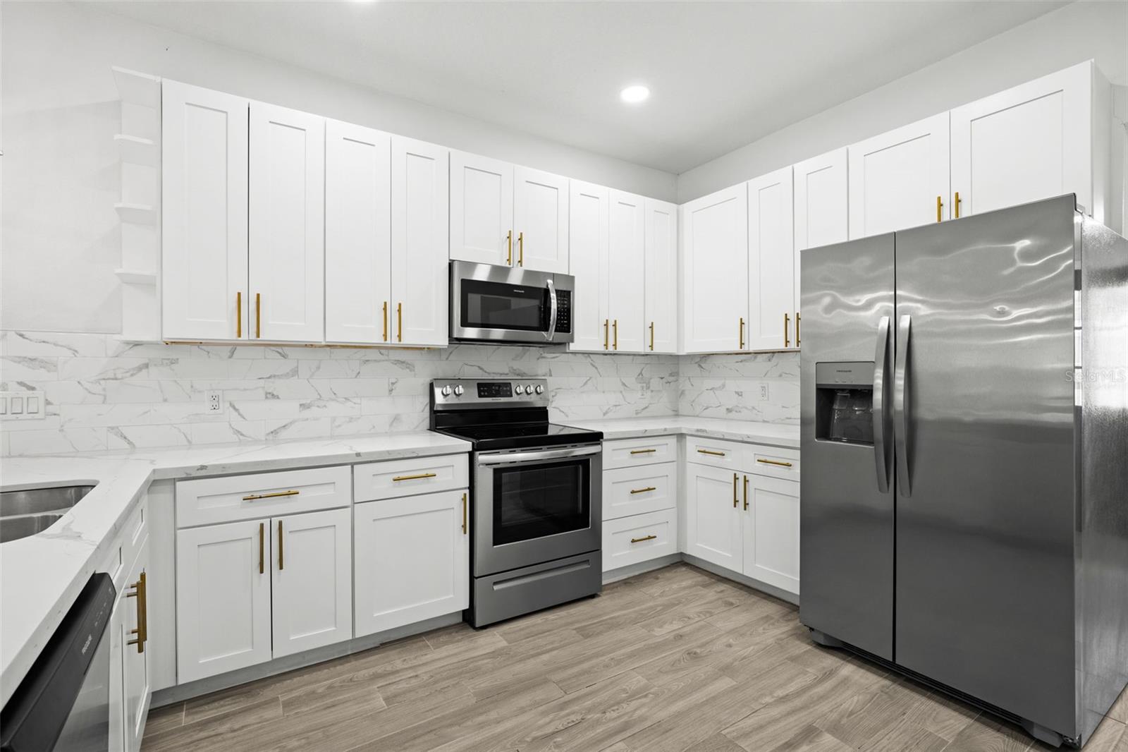 1202 E 32ND AVE — photo 10
