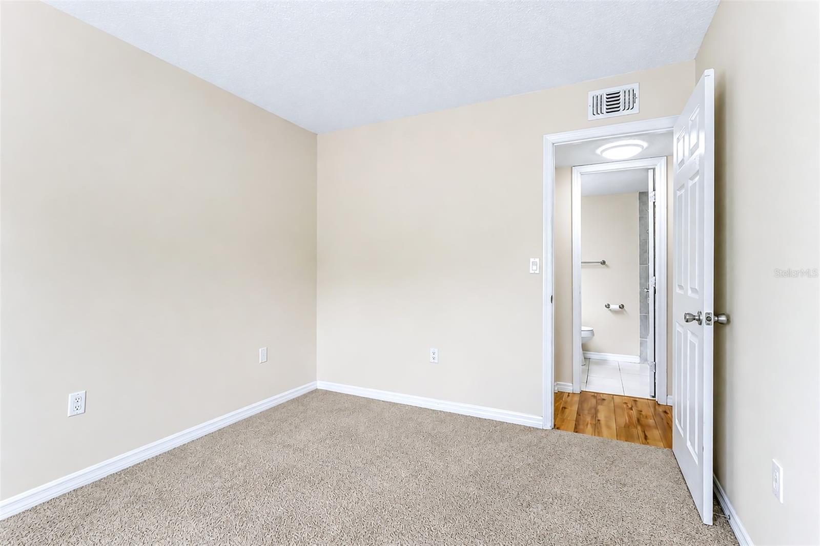 205 PALMETTO CT #205 — photo 21