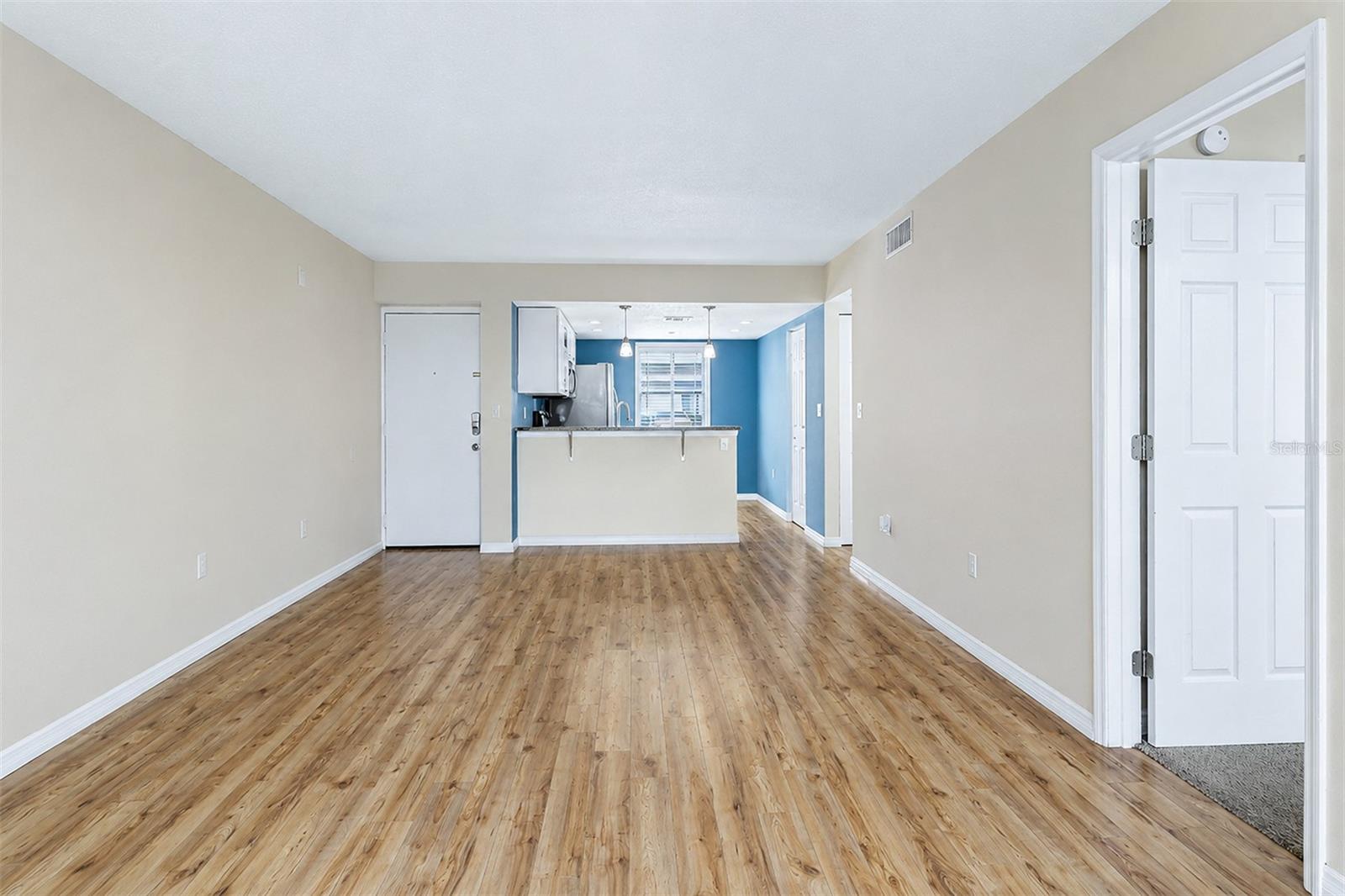 205 PALMETTO CT #205 — photo 10