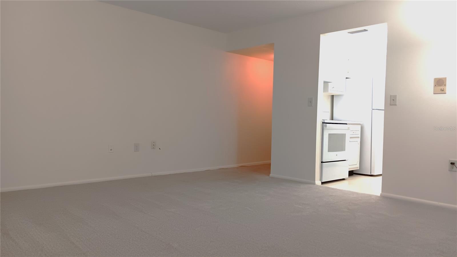 327 34TH AVE N #304 — photo 2