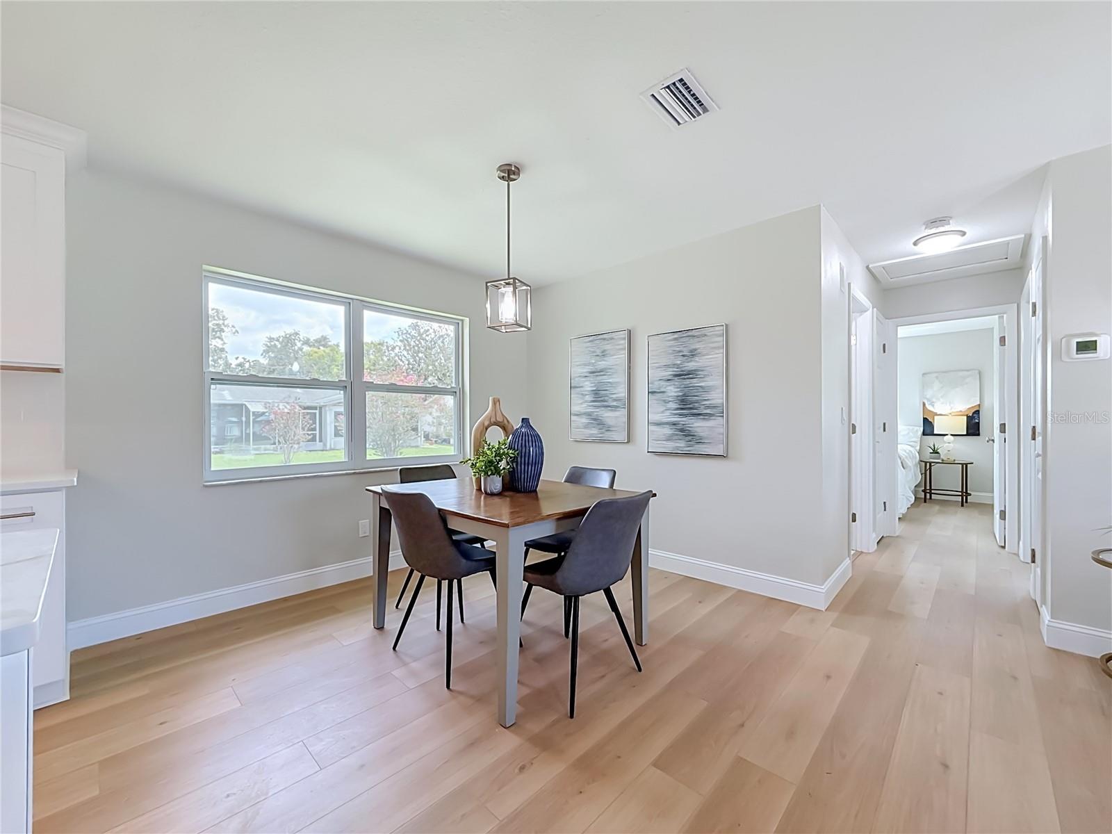 2950 CURLING CT — photo 5
