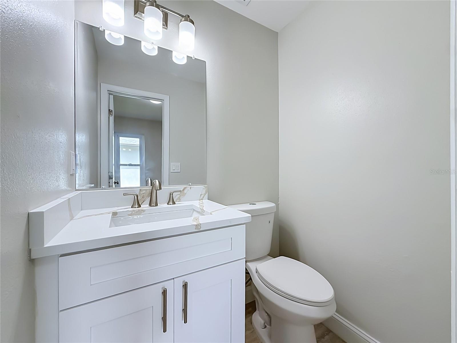 2950 CURLING CT — photo 19