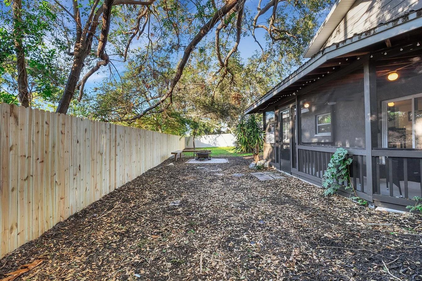 14462 91ST AVE — photo 25