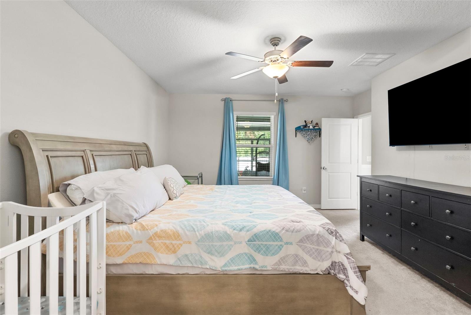 407 ROYAL EMPRESS DR — photo 26