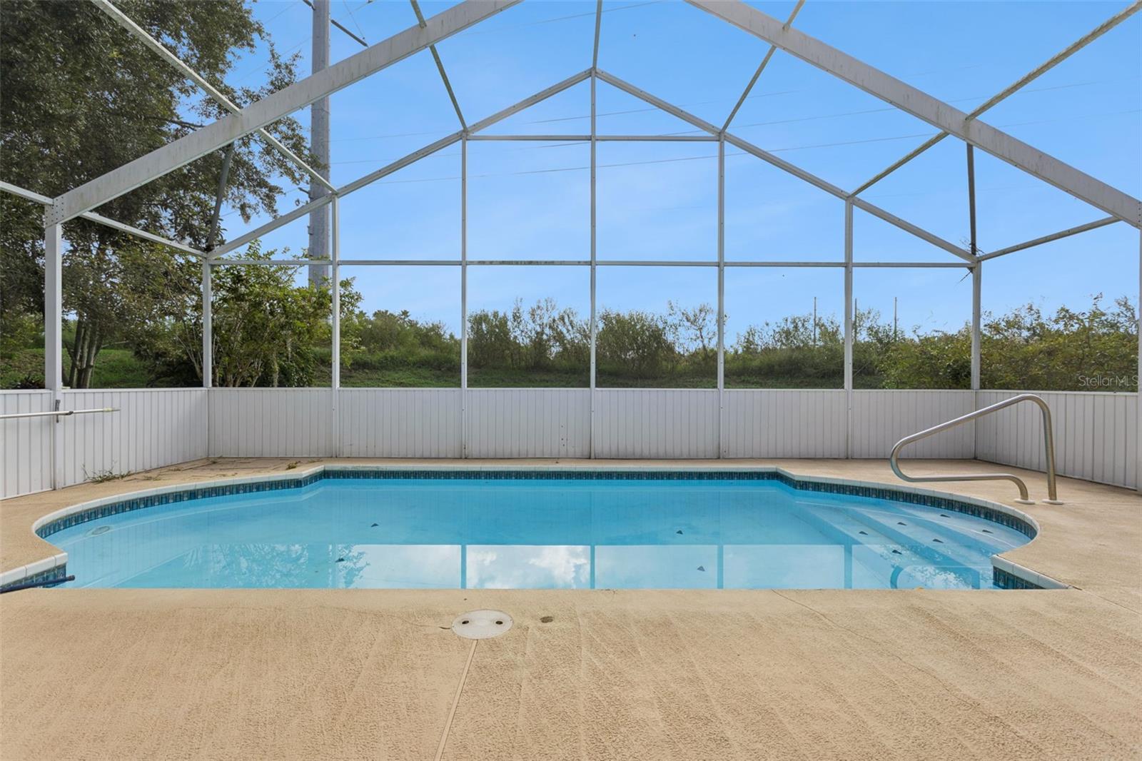 6302 SILVER OAKS DR — photo 22