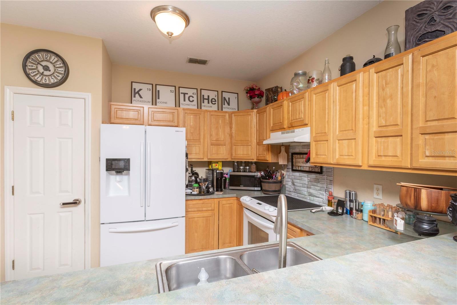 6212 MOOREFIELD LN — photo 11