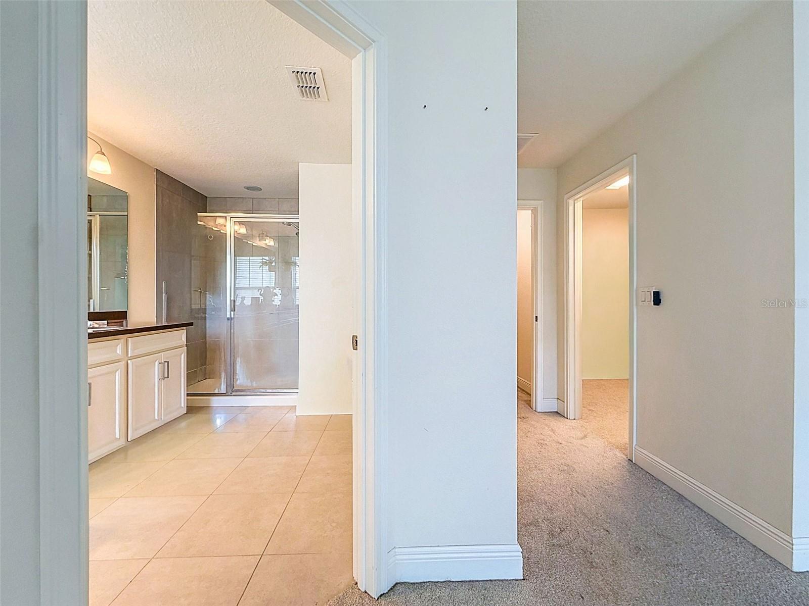 2404 ARCH AVE — photo 40