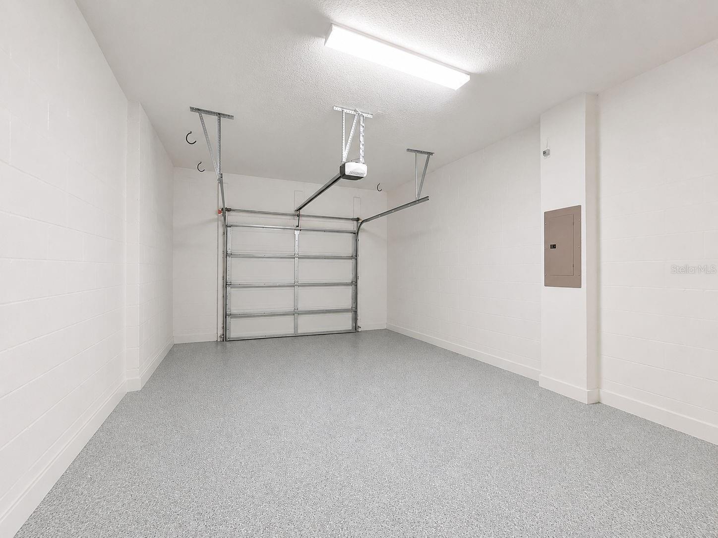 2404 ARCH AVE — photo 55