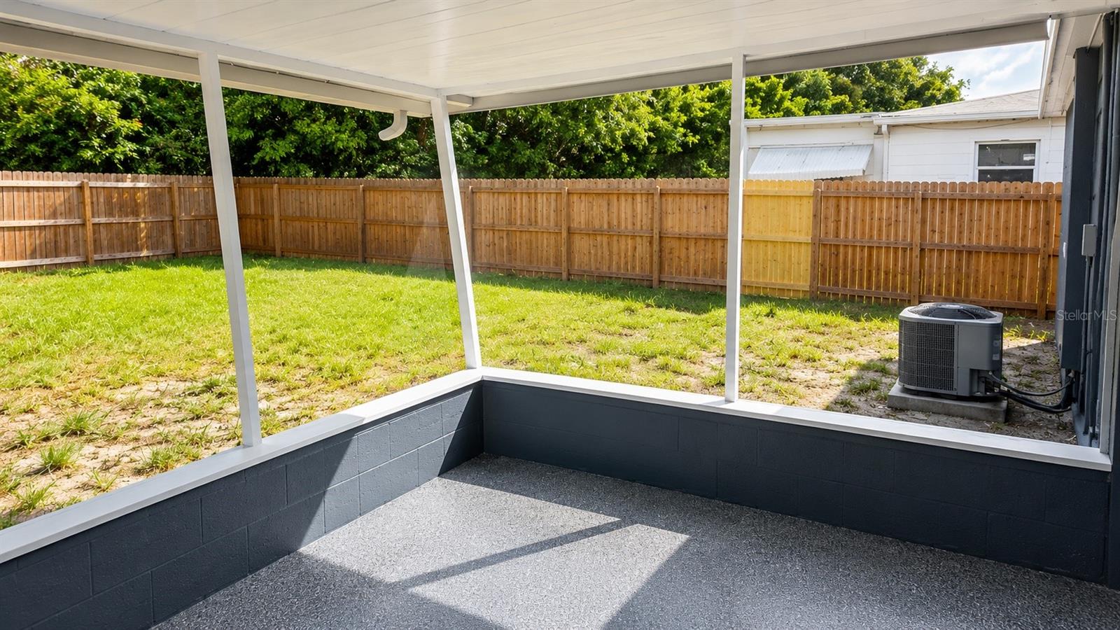6041 DUBLIN DR — photo 12