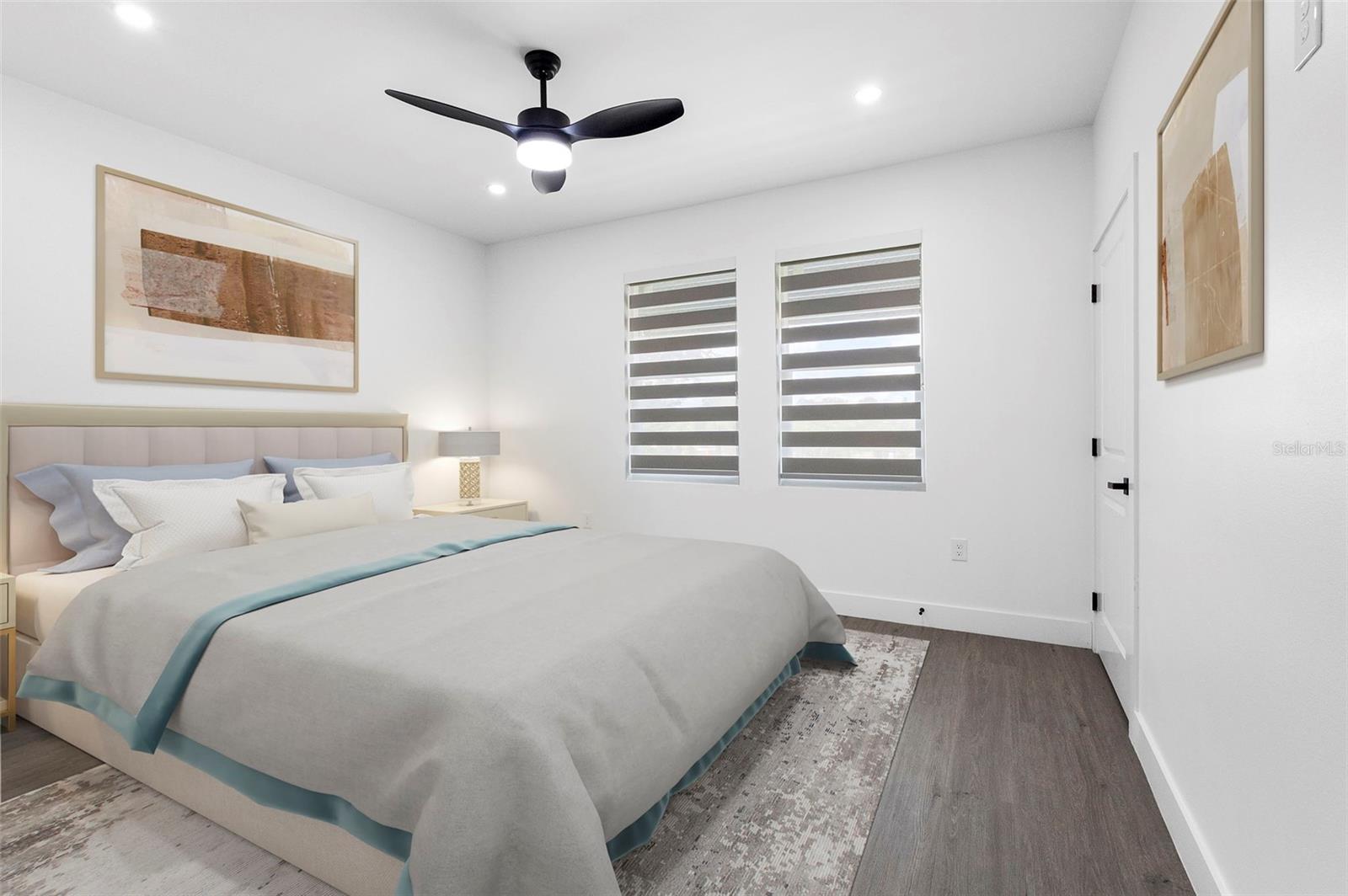 902 W SLIGH AVE — photo 36