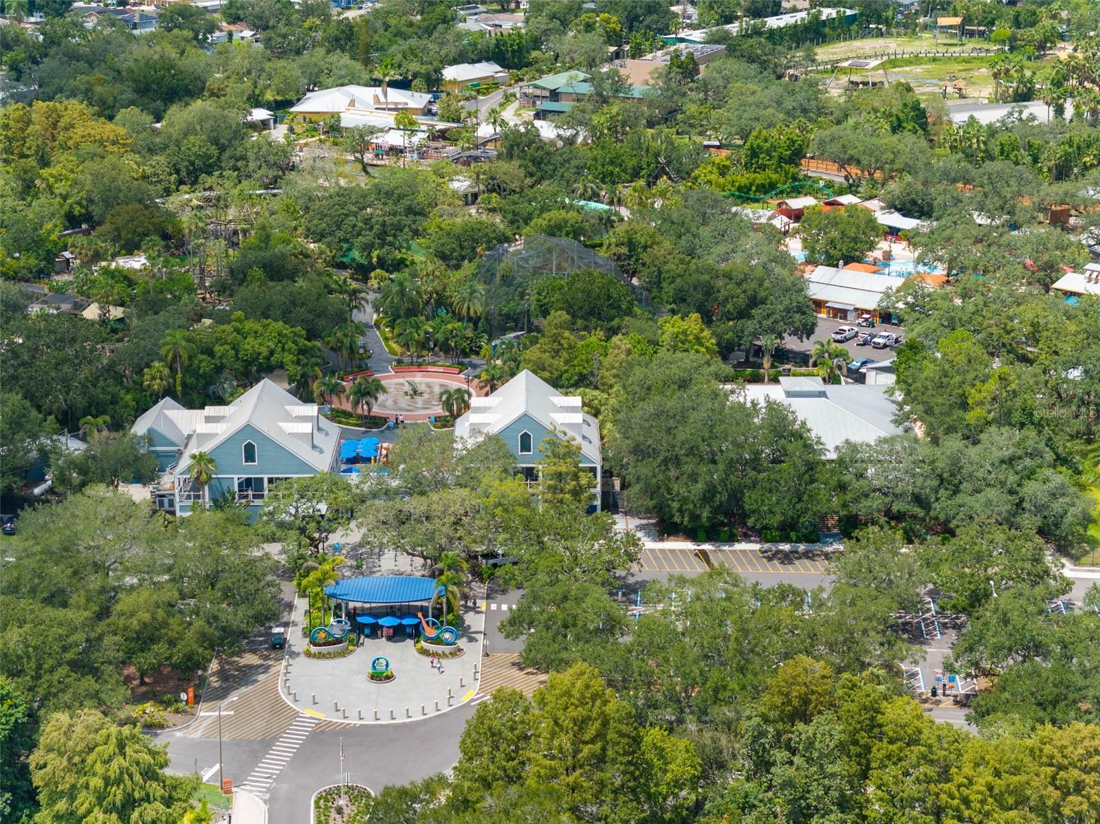 902 W SLIGH AVE — photo 63