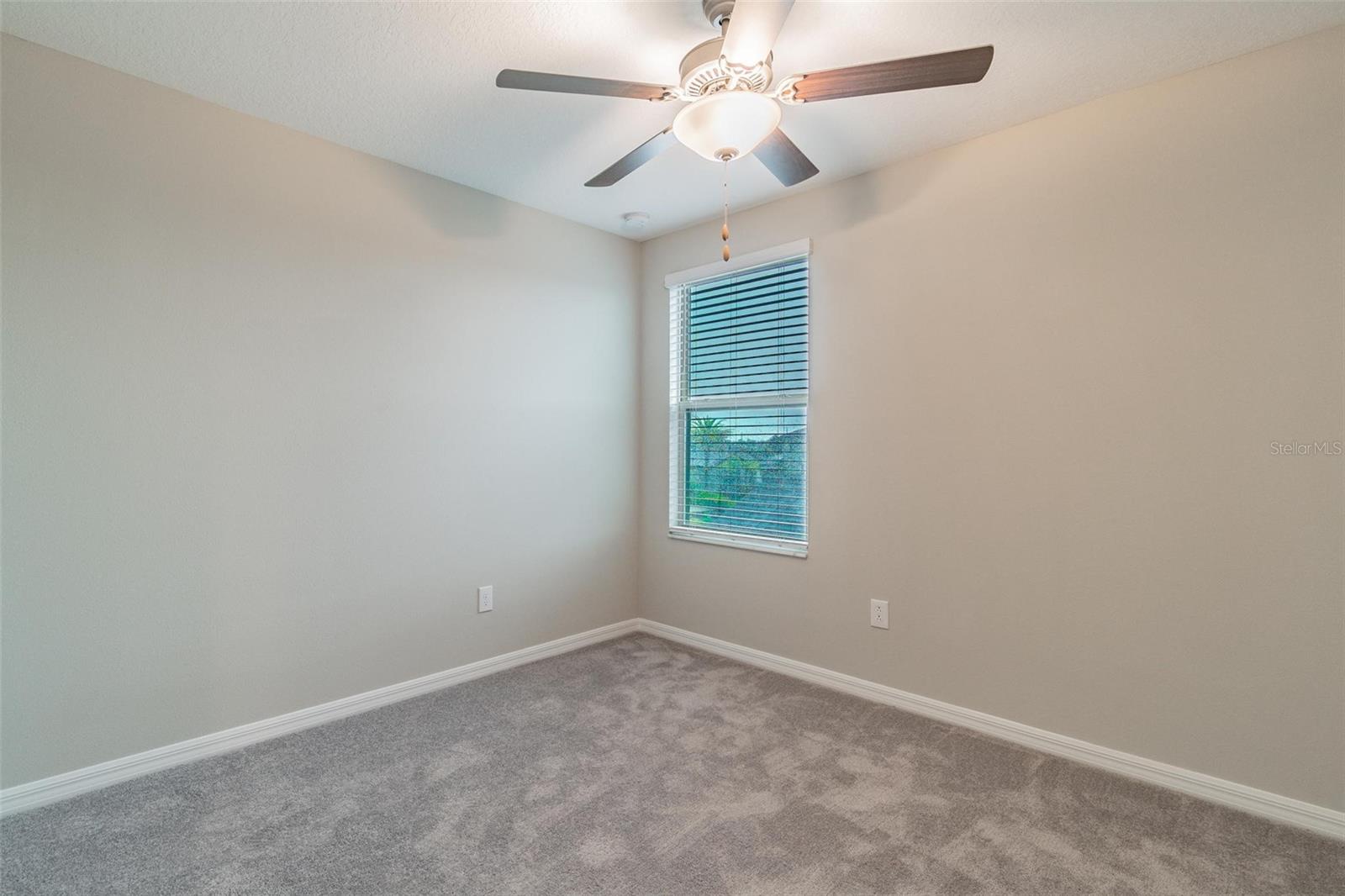 5064 WHITE CHICORY DR — photo 28