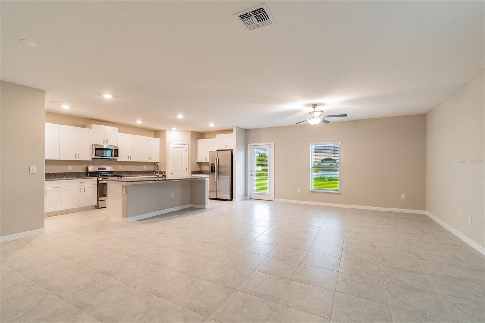 5064 WHITE CHICORY DR — photo 4