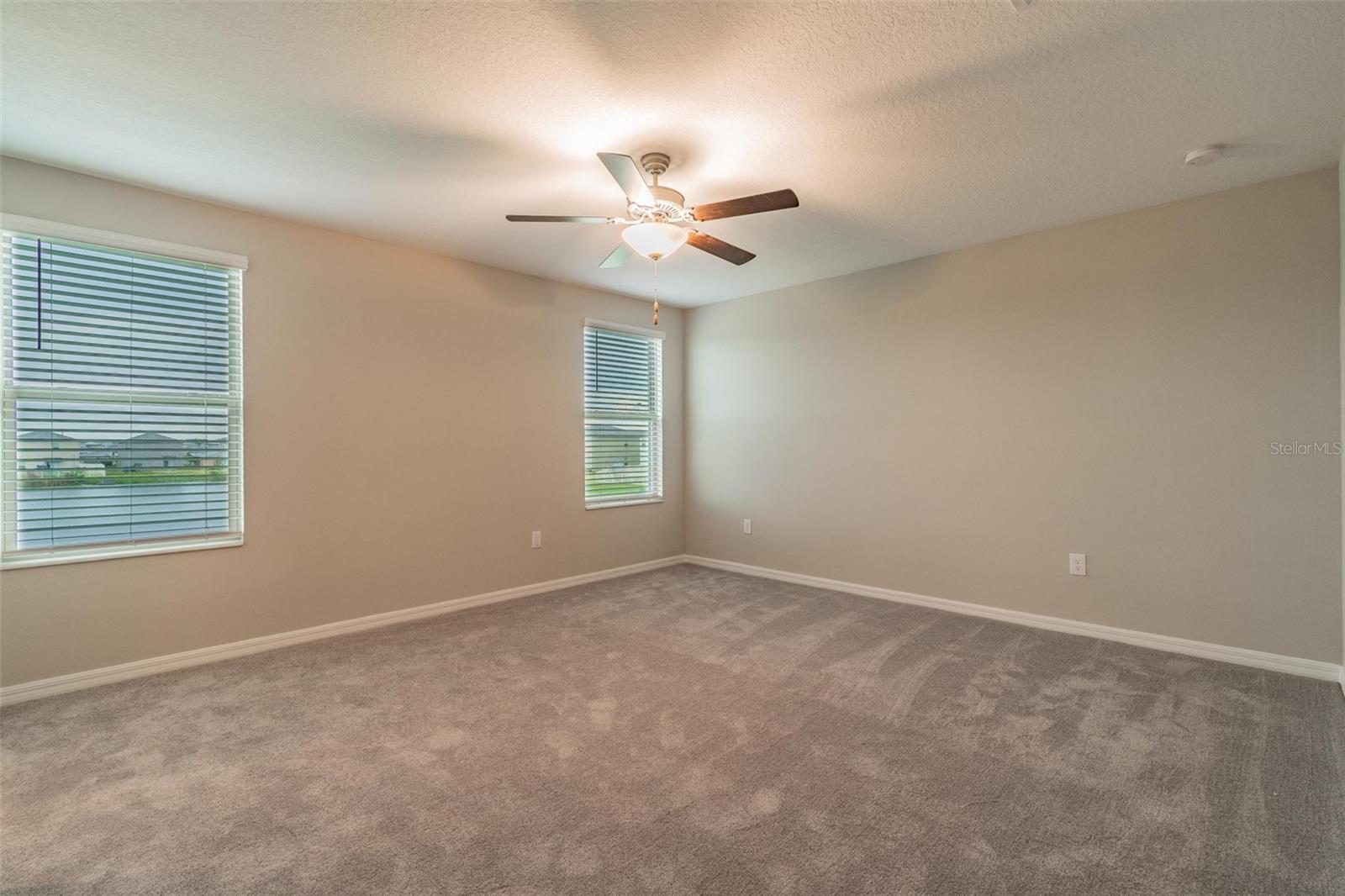 5064 WHITE CHICORY DR — photo 18