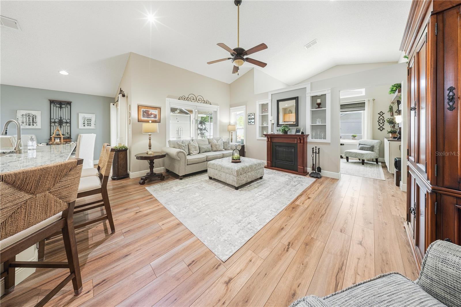 2530 ARROWPOINTE DR — photo 5
