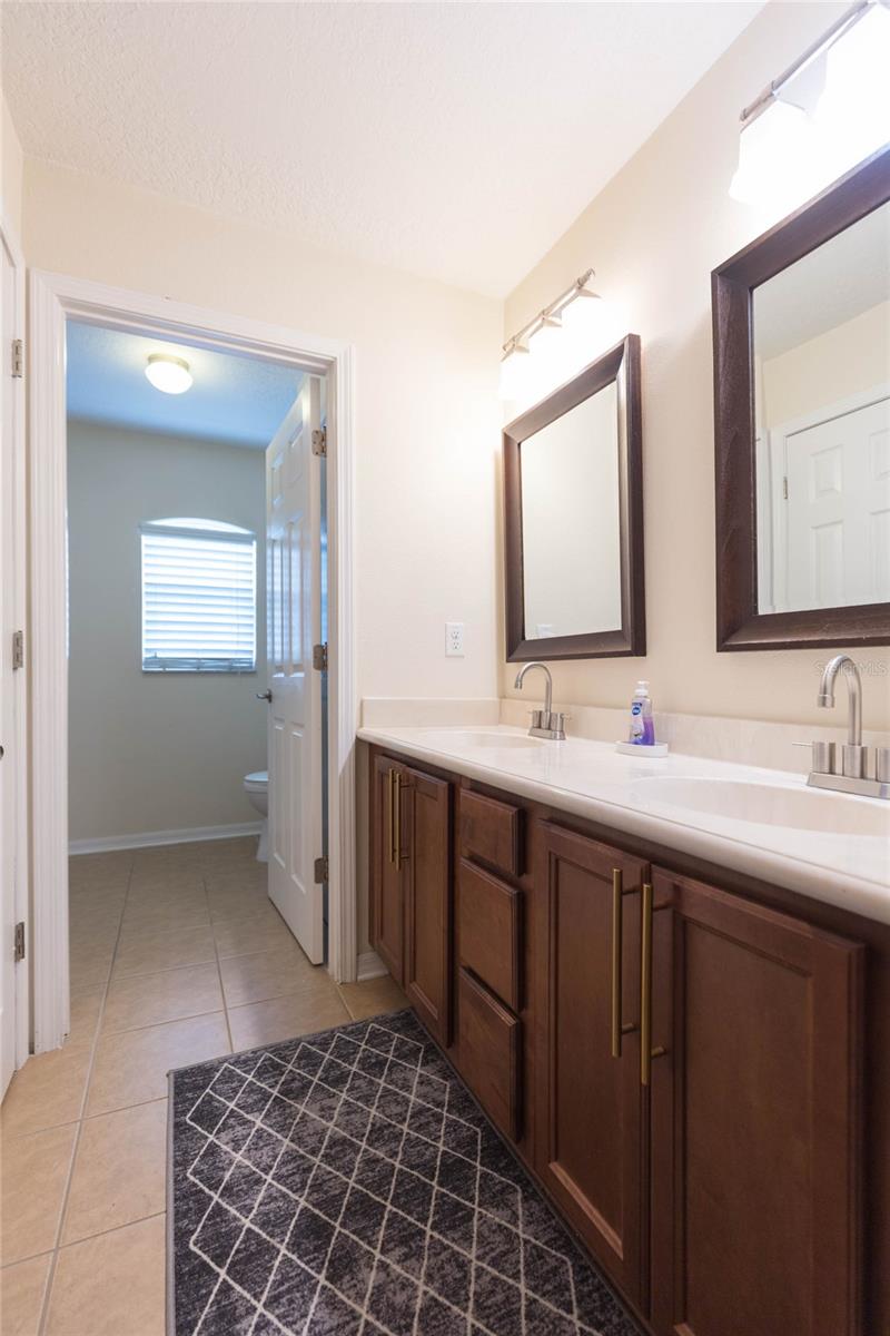 4433 FIELDVIEW CIR — photo 21