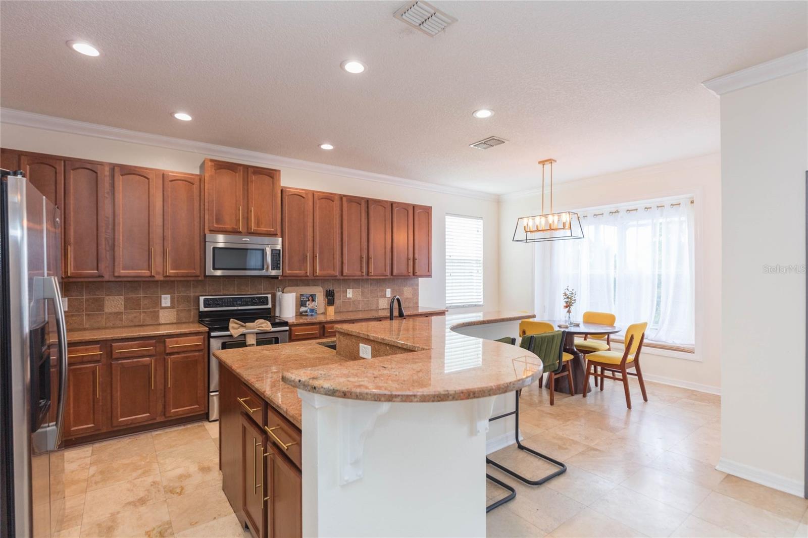 4433 FIELDVIEW CIR — photo 6