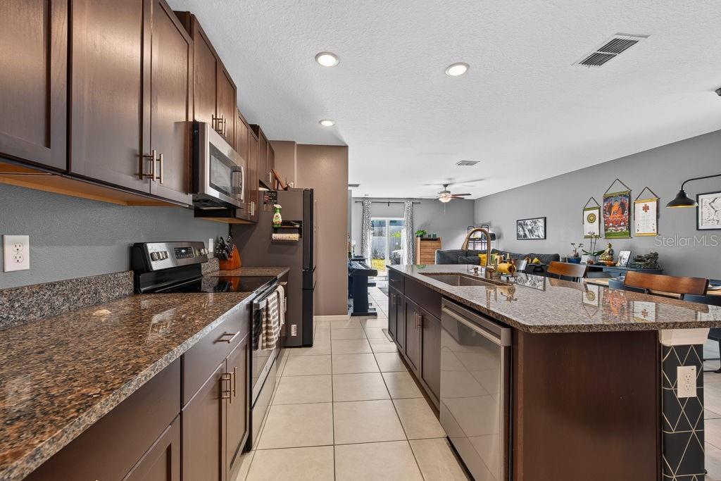 2148 SHINING AZUL WAY — photo 8