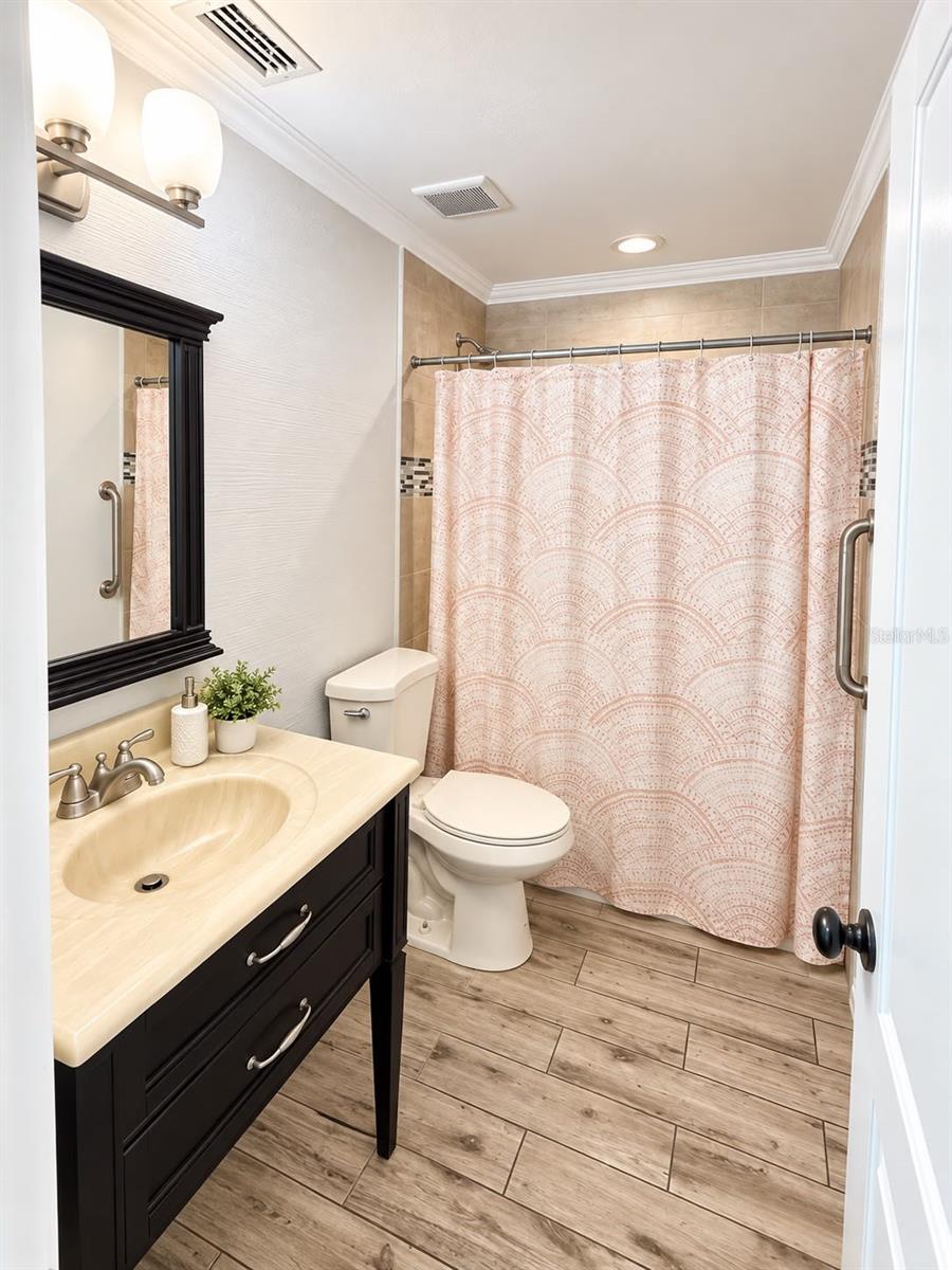 9408 ROSEBURY CT — photo 7