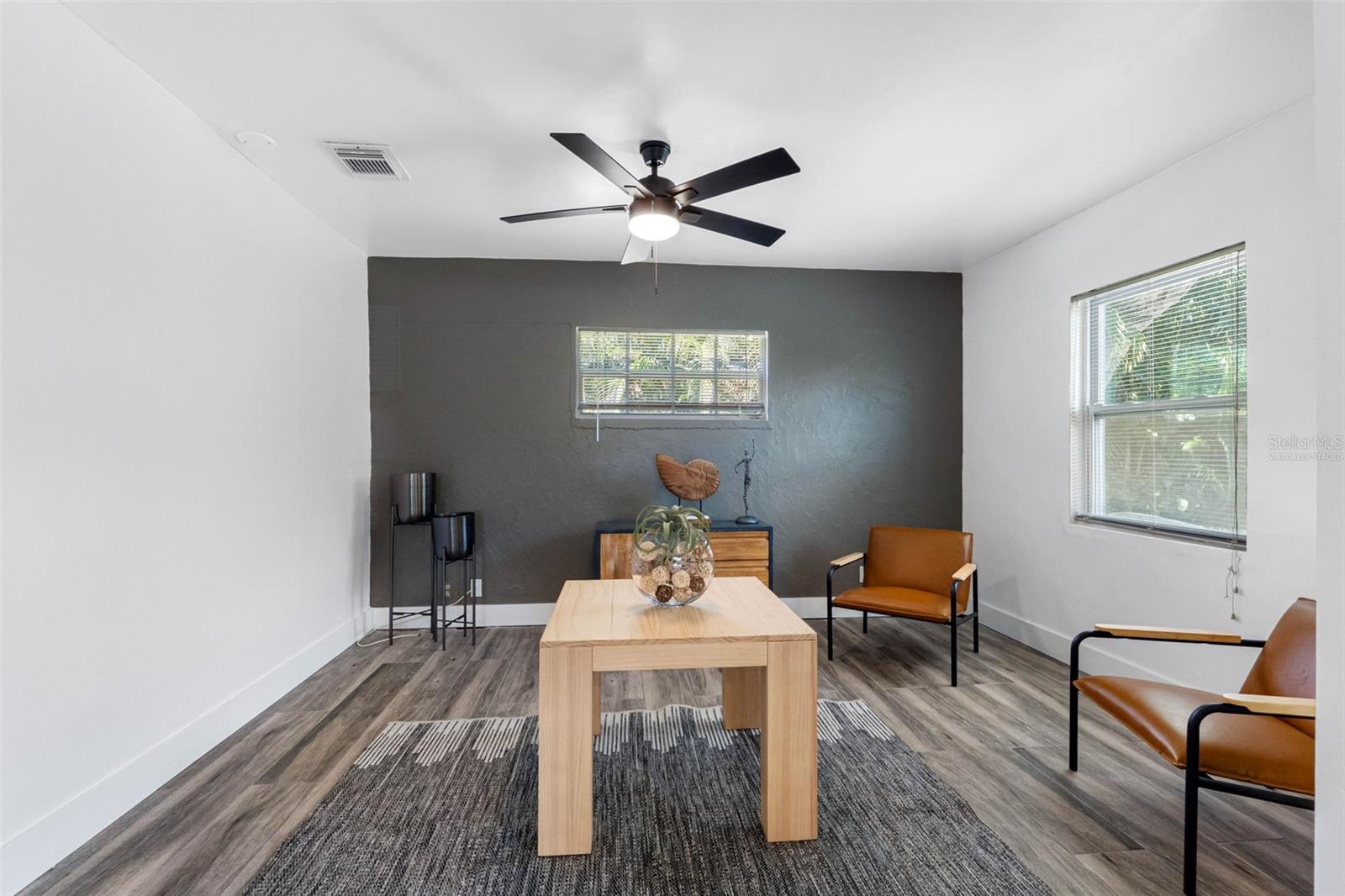 439 CAPRI WAY NE — photo 13