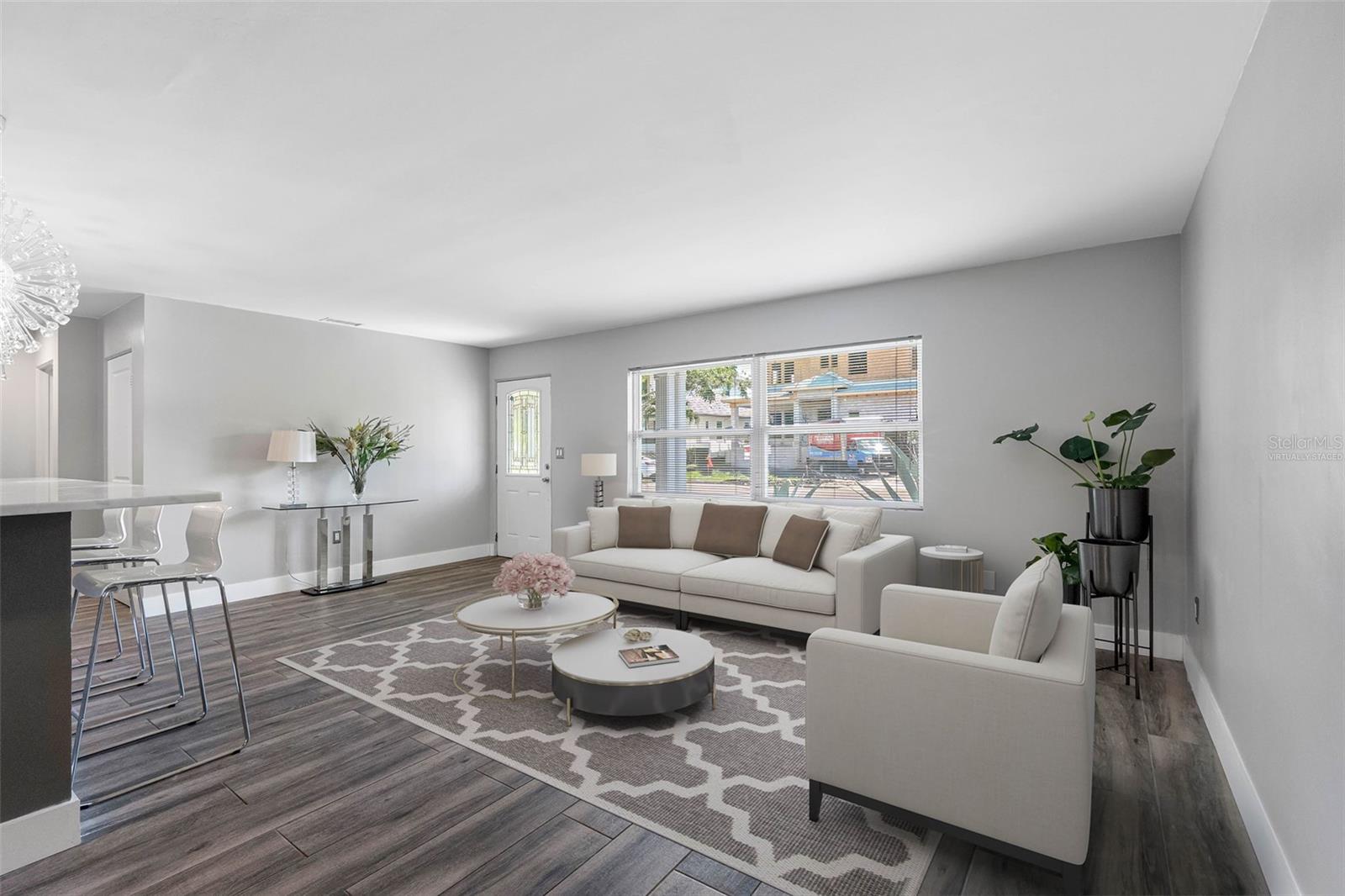 439 CAPRI WAY NE — photo 5