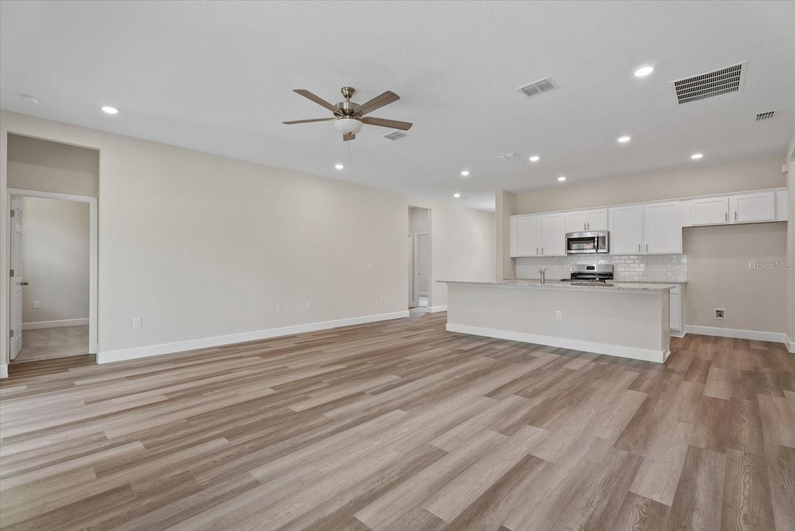 5779 N CRANBERRY BLVD — photo 31