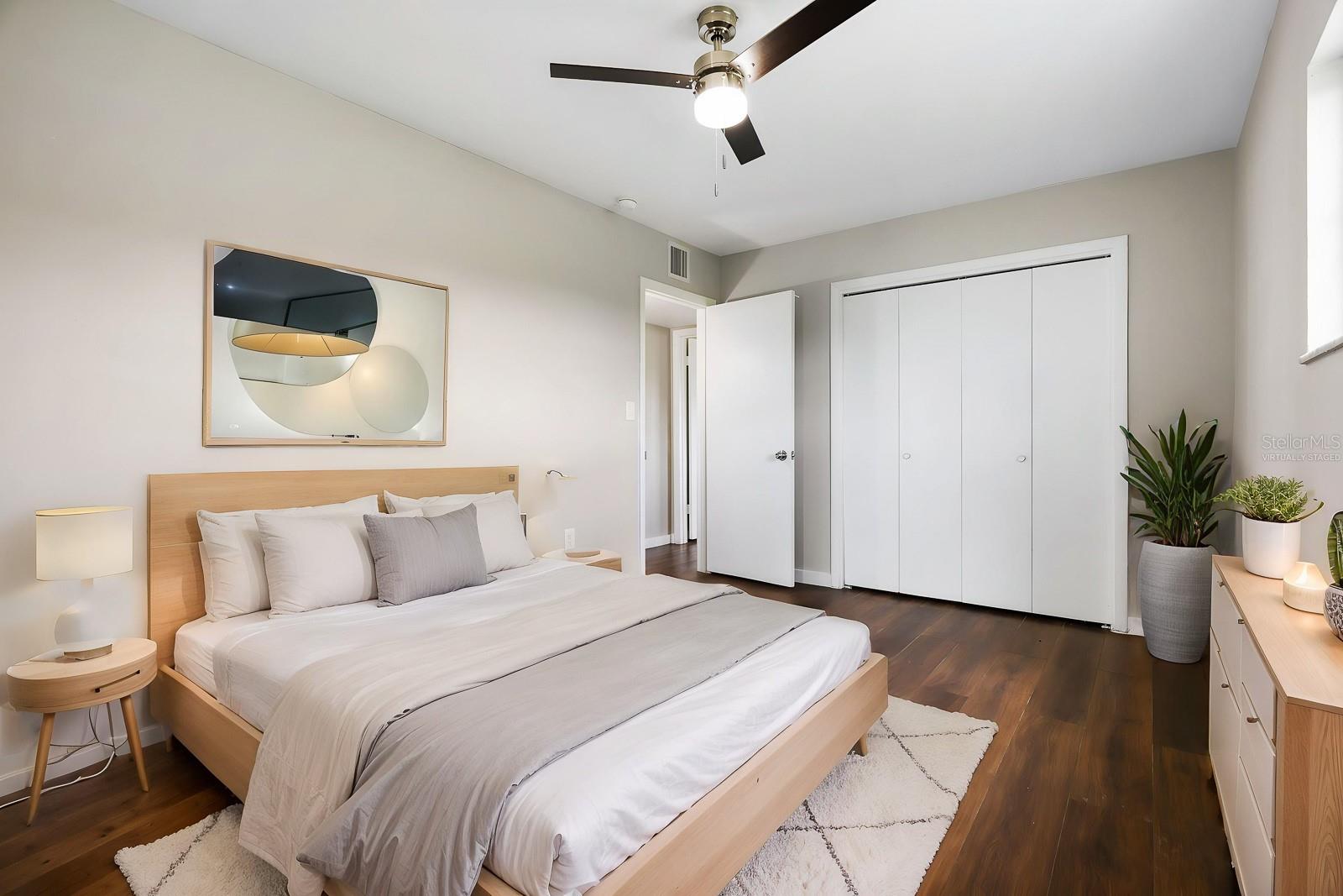 702 DESERT HILLS WAY — photo 17