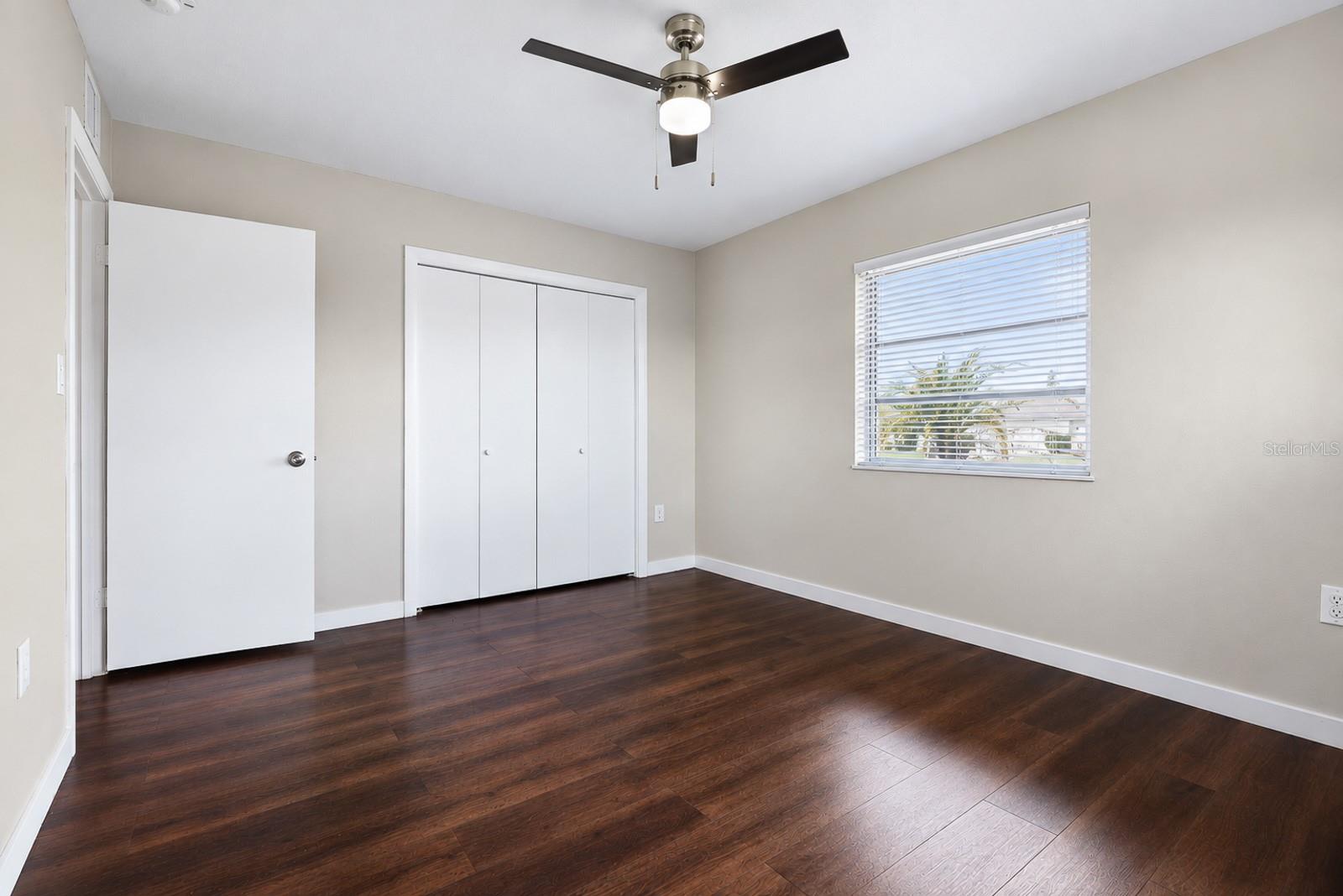 702 DESERT HILLS WAY — photo 21