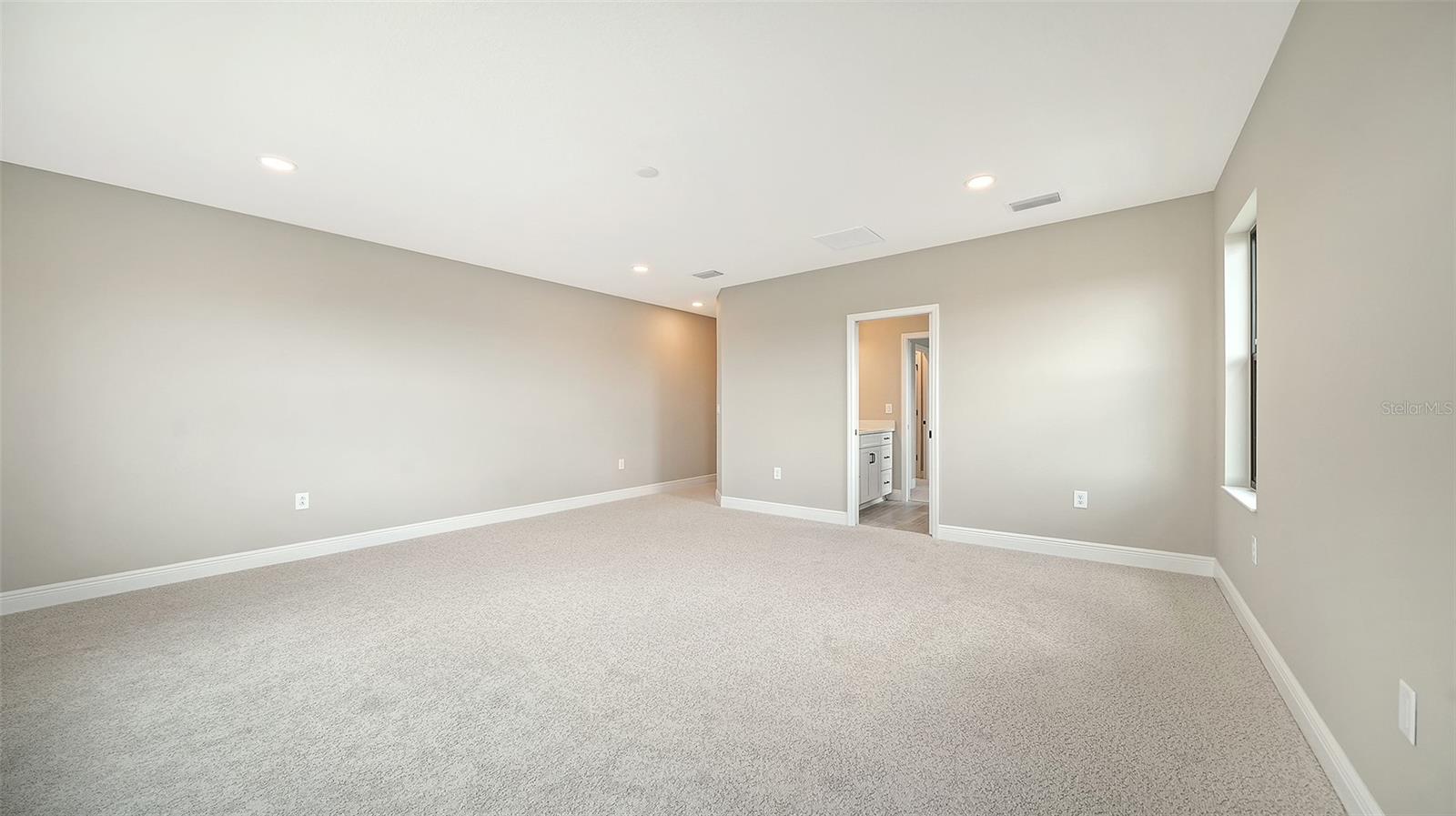 8071 ANTHIRIUM LOOP — photo 43