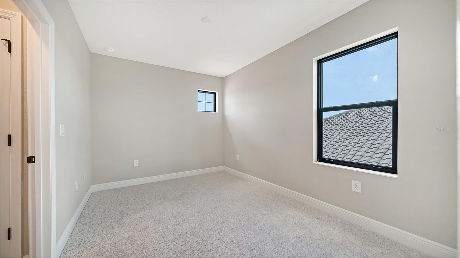 8071 ANTHIRIUM LOOP — photo 45
