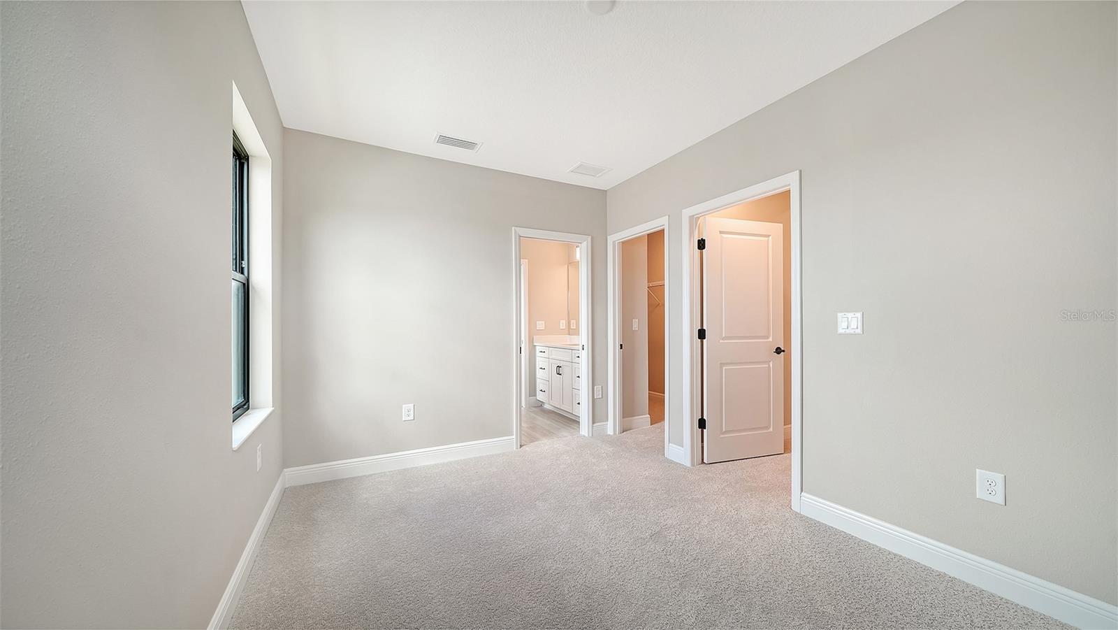 8071 ANTHIRIUM LOOP — photo 47