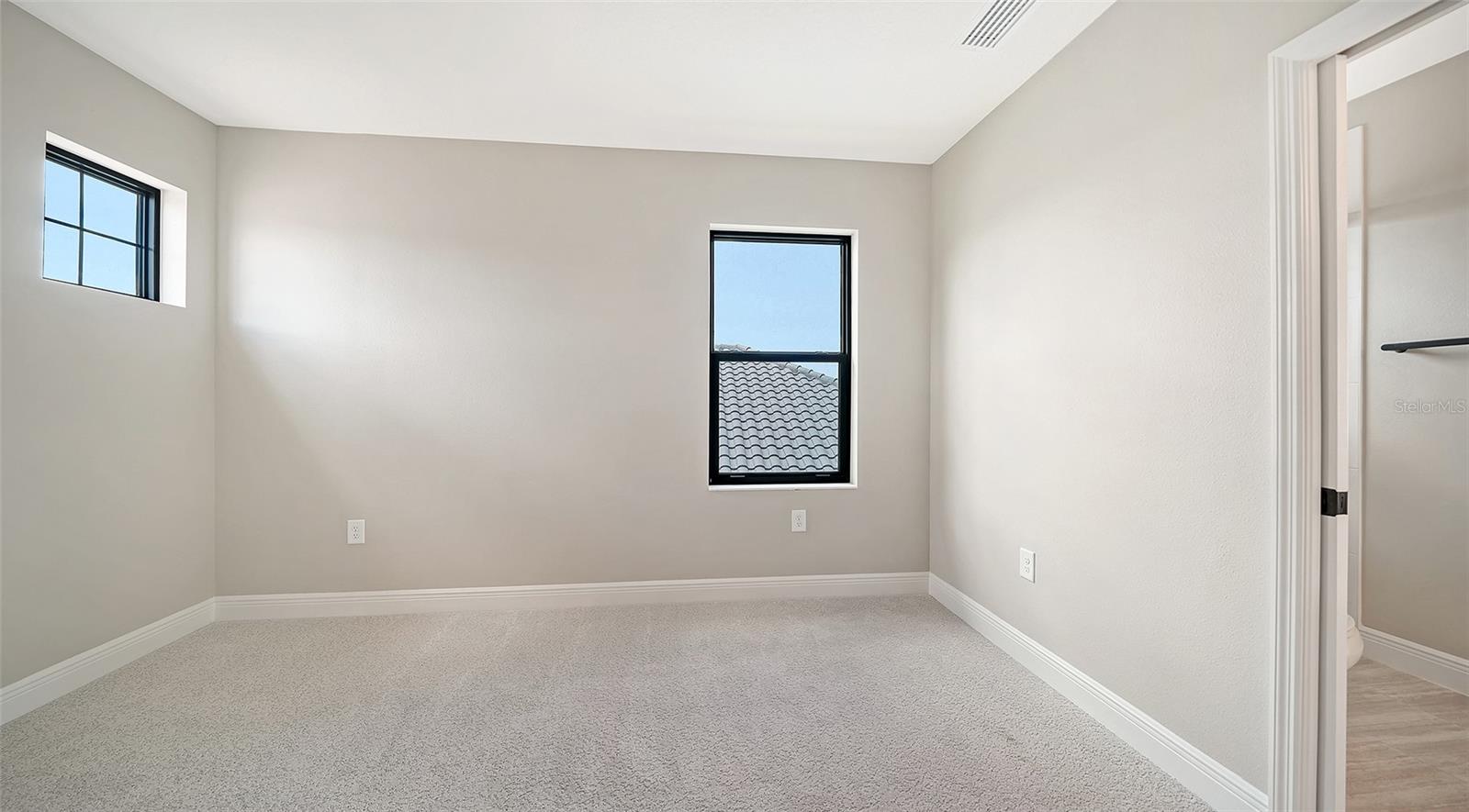 8071 ANTHIRIUM LOOP — photo 46