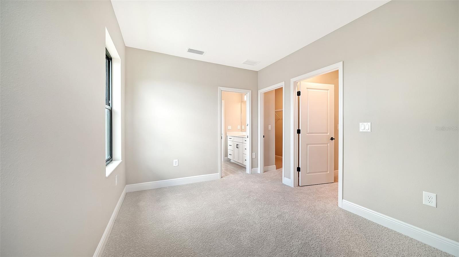 8071 ANTHIRIUM LOOP — photo 42