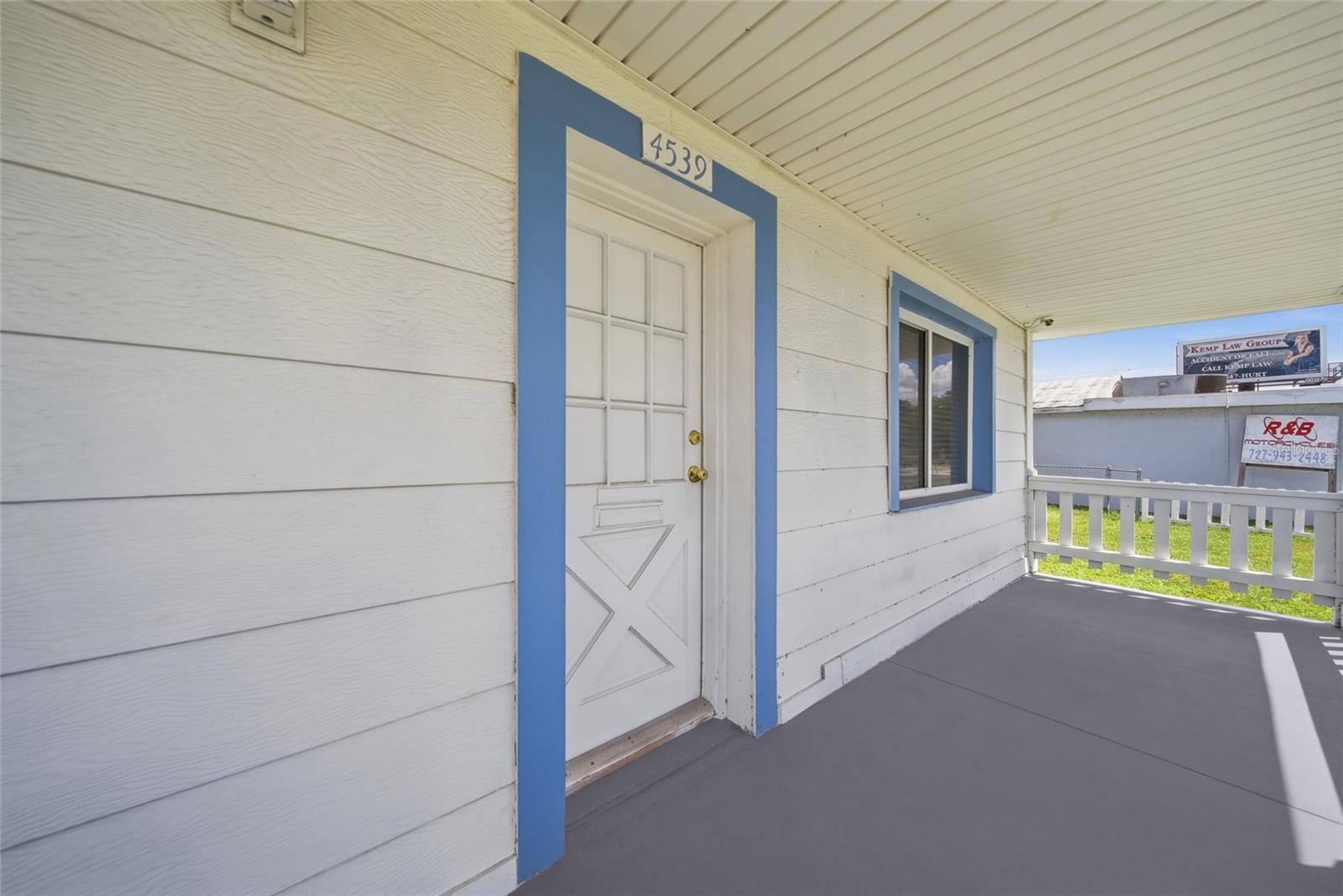 4539 MILE STRETCH DR — photo 19